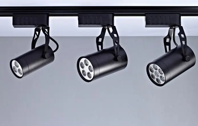 光學(xué)設(shè)備檢測(cè)