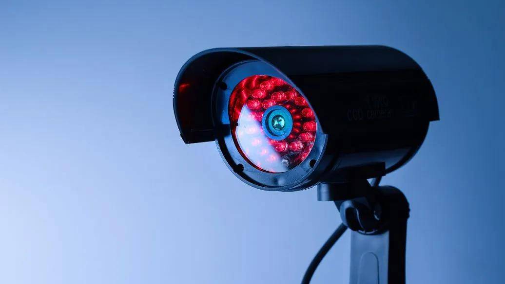 紅外激光攝像機(jī)安全檢測(圖1)