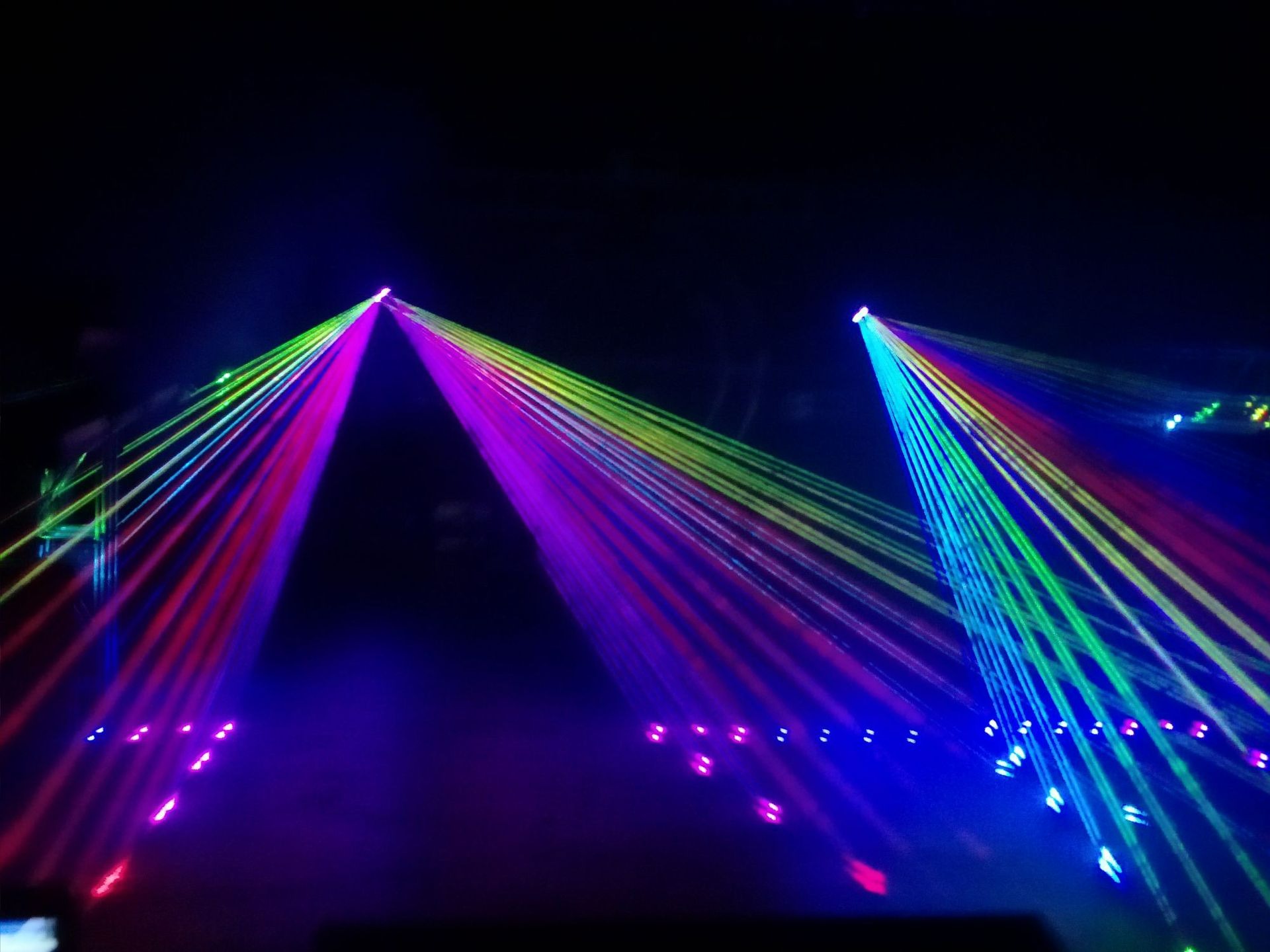 激光彩燈FDA認(rèn)證(圖1)